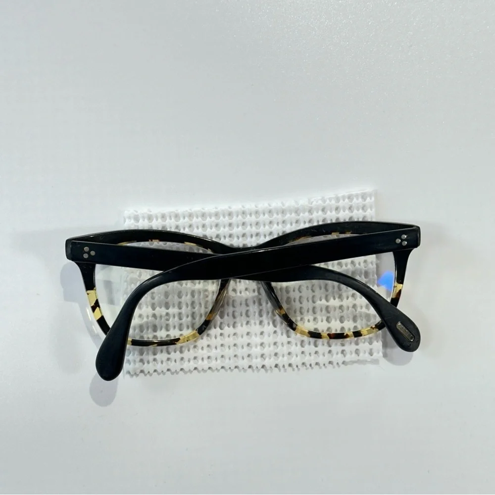 Oliver Peoples oliver peoples
